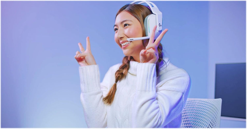 Logitech G522 LIGHTSPEED draadloze gaming headset, LIGHTSYNC RGB, microfoon en geavanceerde gesynchroniseerde audio, drievoudige connectiviteit - LIGHTSPEED, Bluetooth, USB-A naar USB-C voor pc -Zwart