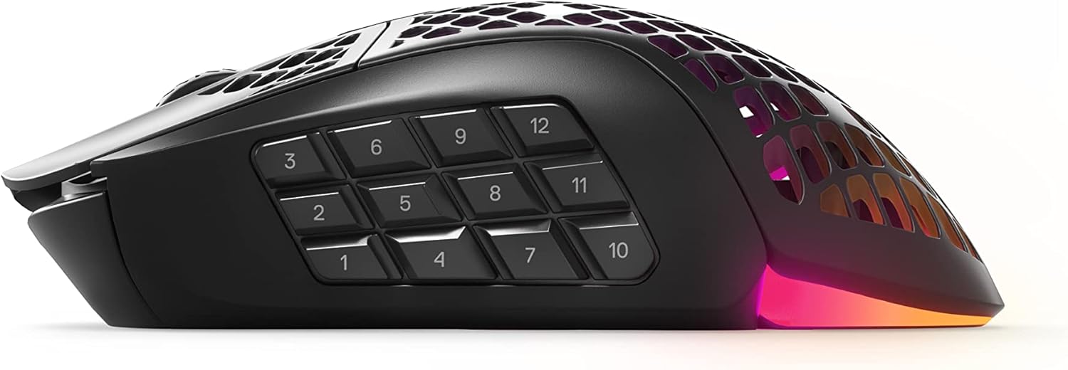 SteelSeries Aerox 3 - Geperforeerde RGB-gamingmuis - Ultralicht waterbestendig ontwerp - 8,500 DPI TrueMove Core optische sensor - Snow