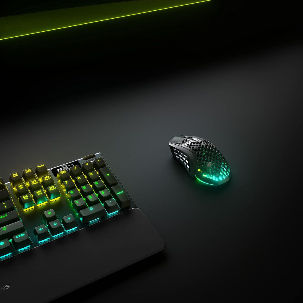 SteelSeries Aerox 3 - Geperforeerde RGB-gamingmuis - Ultralicht waterbestendig ontwerp - 8,500 DPI TrueMove Core optische sensor - Snow