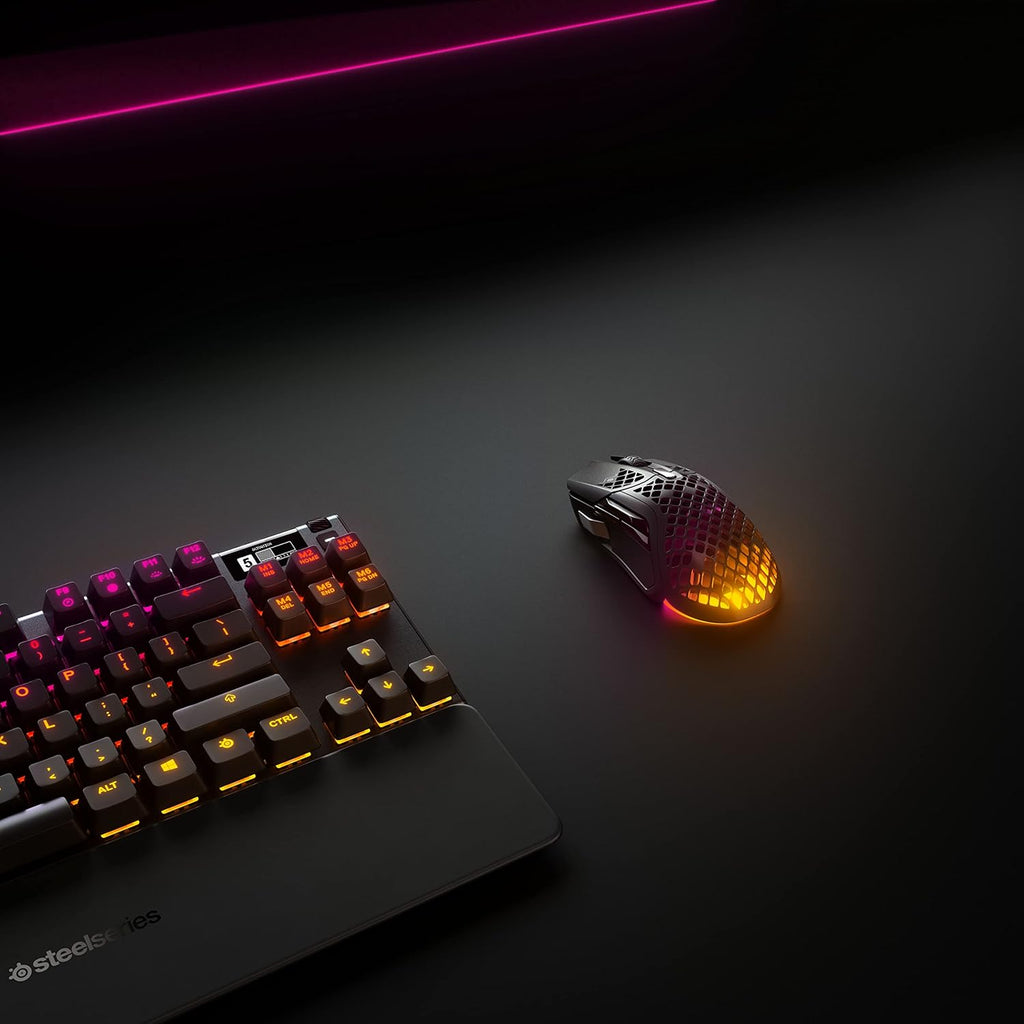 SteelSeries Aerox 3 - Geperforeerde RGB-gamingmuis - Ultralicht waterbestendig ontwerp - 8,500 DPI TrueMove Core optische sensor - Snow